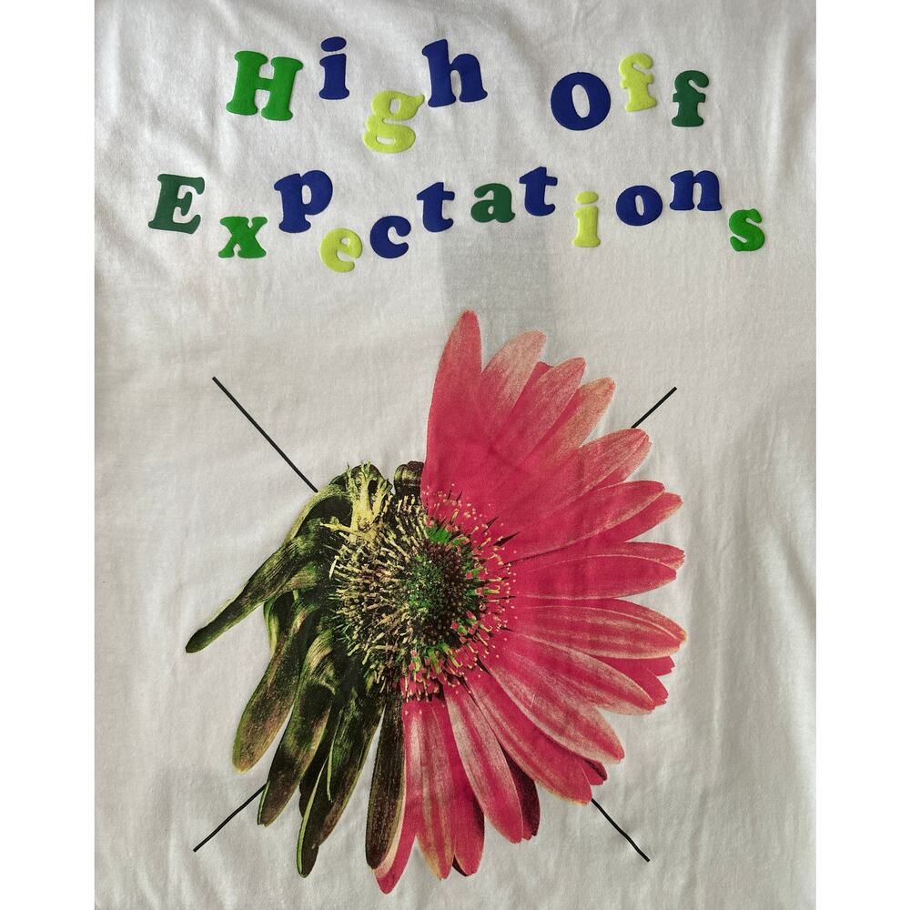 Genuine High Off Expectations Flower Graphic Tee Size Small Men's NWT - Picture 4 of 6
